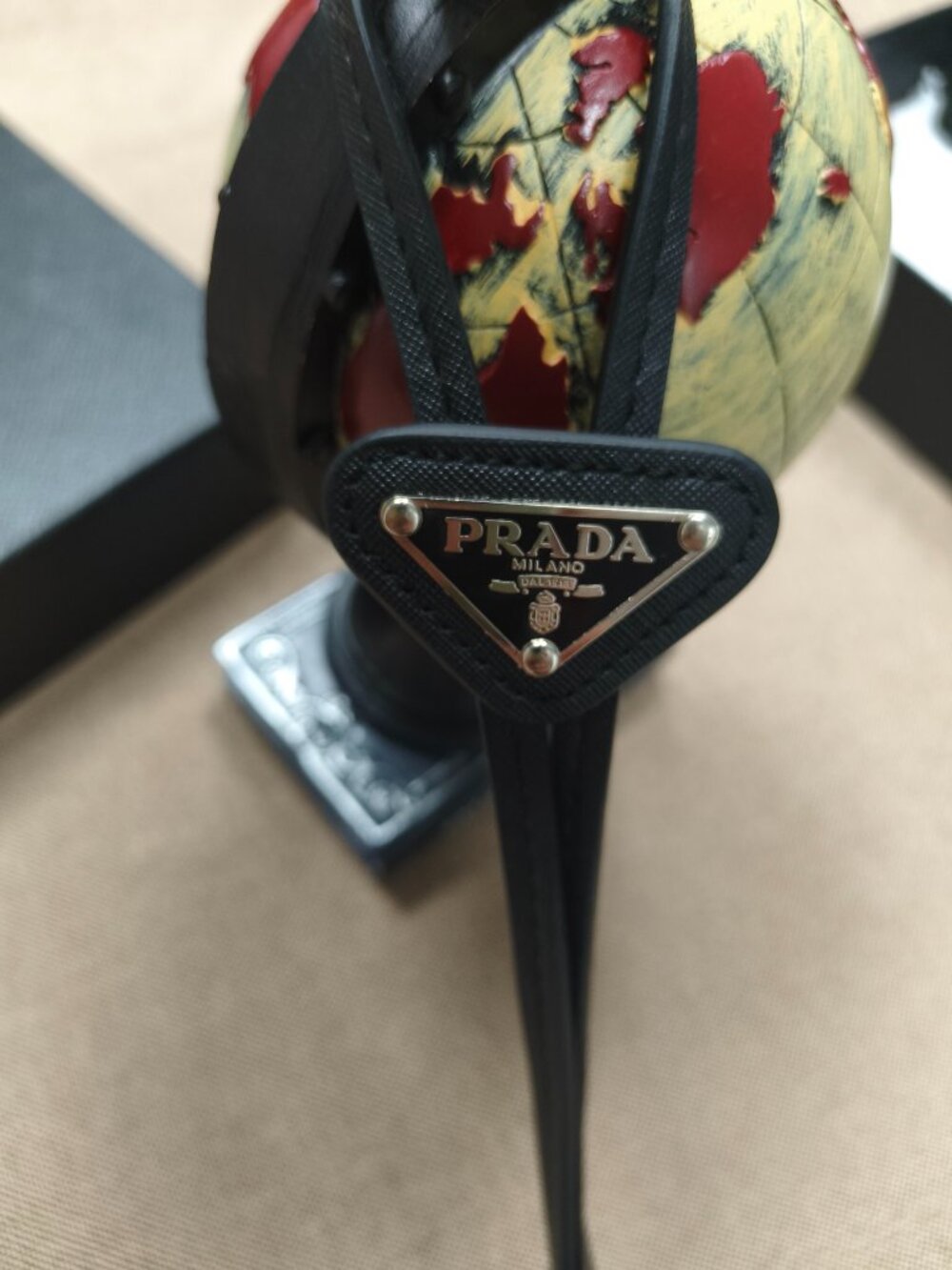 New Prada Unisex Black Leather Adjustable Bolo Tie - With Box๐๐ - Picture 5 of 7